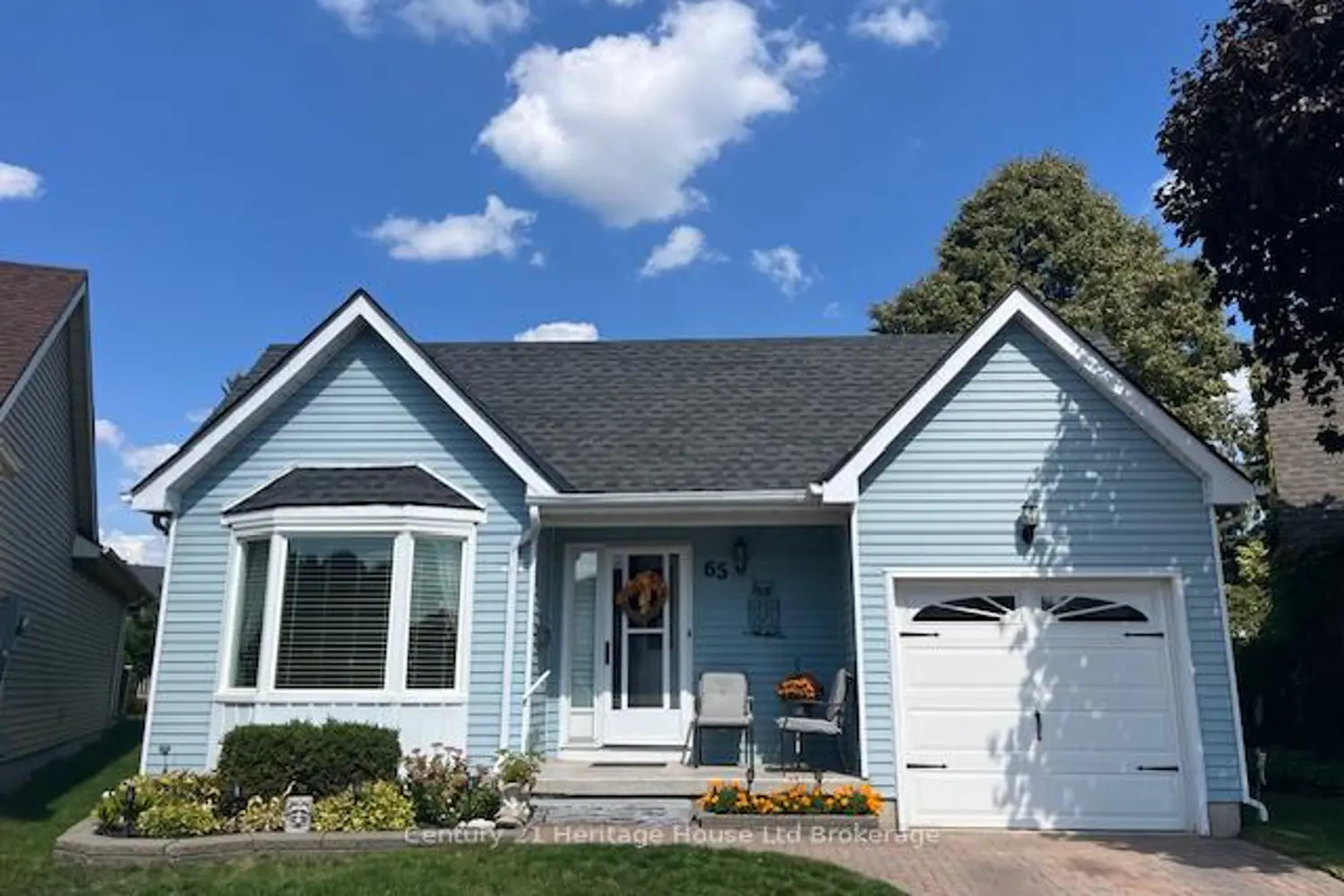 65 Edwin Crescent