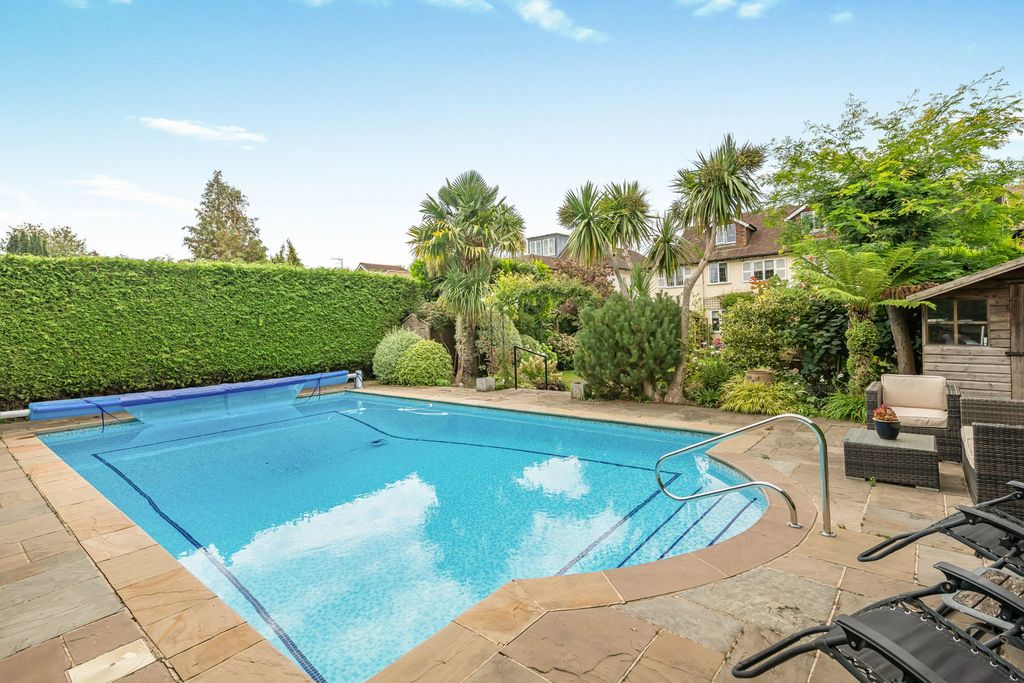 Additional image 11 of 6 bed detached house for saleSheen Common Drive, Richmond TW10