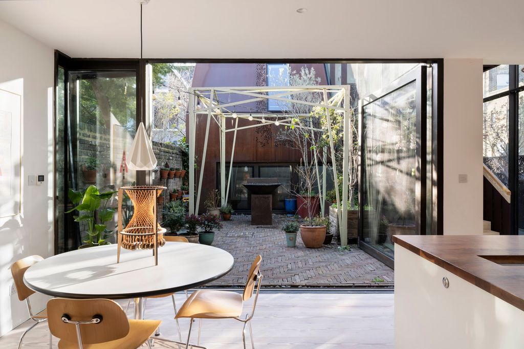 Additional image 6 of 4 bed link detached house for saleKew House, Kew TW9