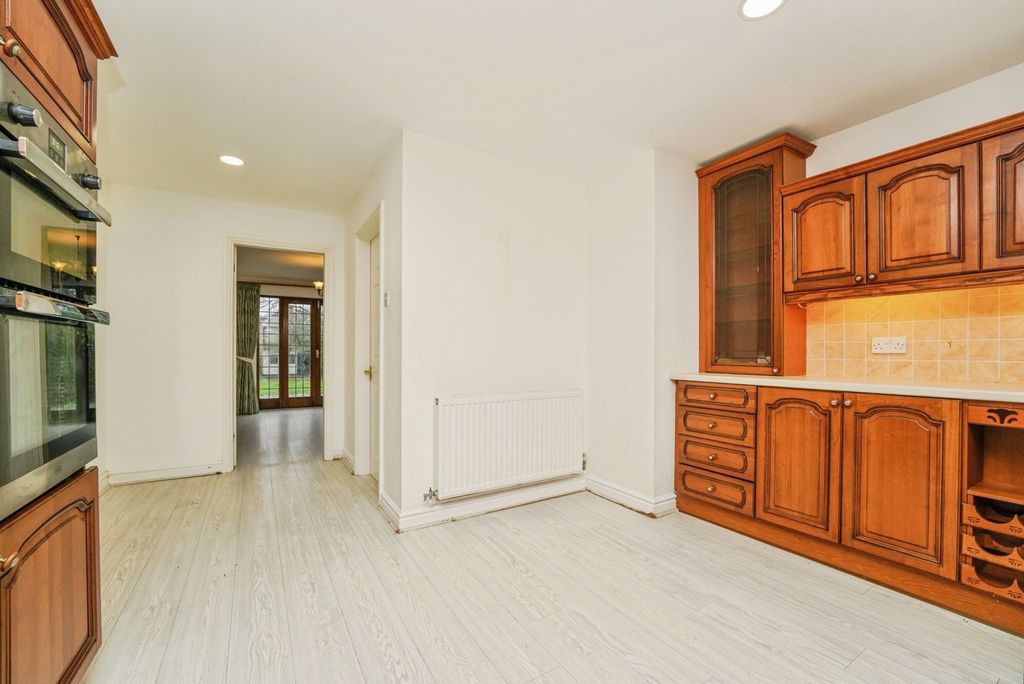 Additional image 3 of 4 bed detached house for saleBilford Road, Worcester, Worcestershire WR3