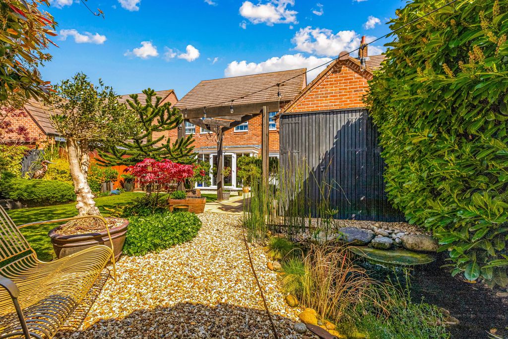 Additional image 25 of 4 bed detached house for salePolyantha Square, Rearsby, Leicester LE7