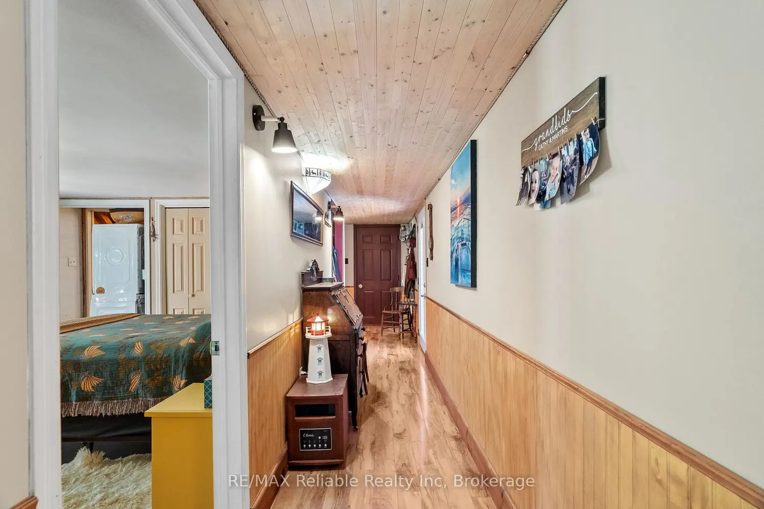 Additional image 9 of 1 Mac Tavesh Street