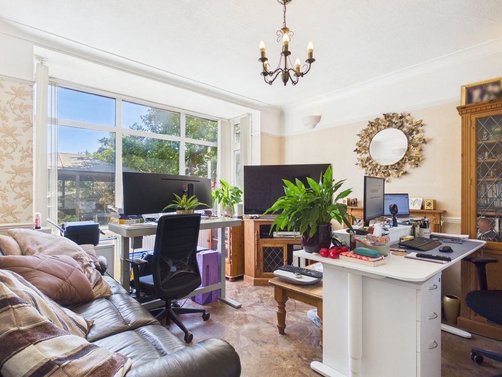 Additional image 11 of 3 bed detached house for saleClockhouse Lane, Ashford, Surrey TW15