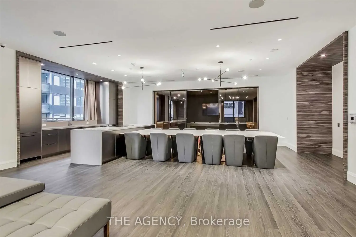 Additional image 20 of 39 Roehampton Avenue 4506