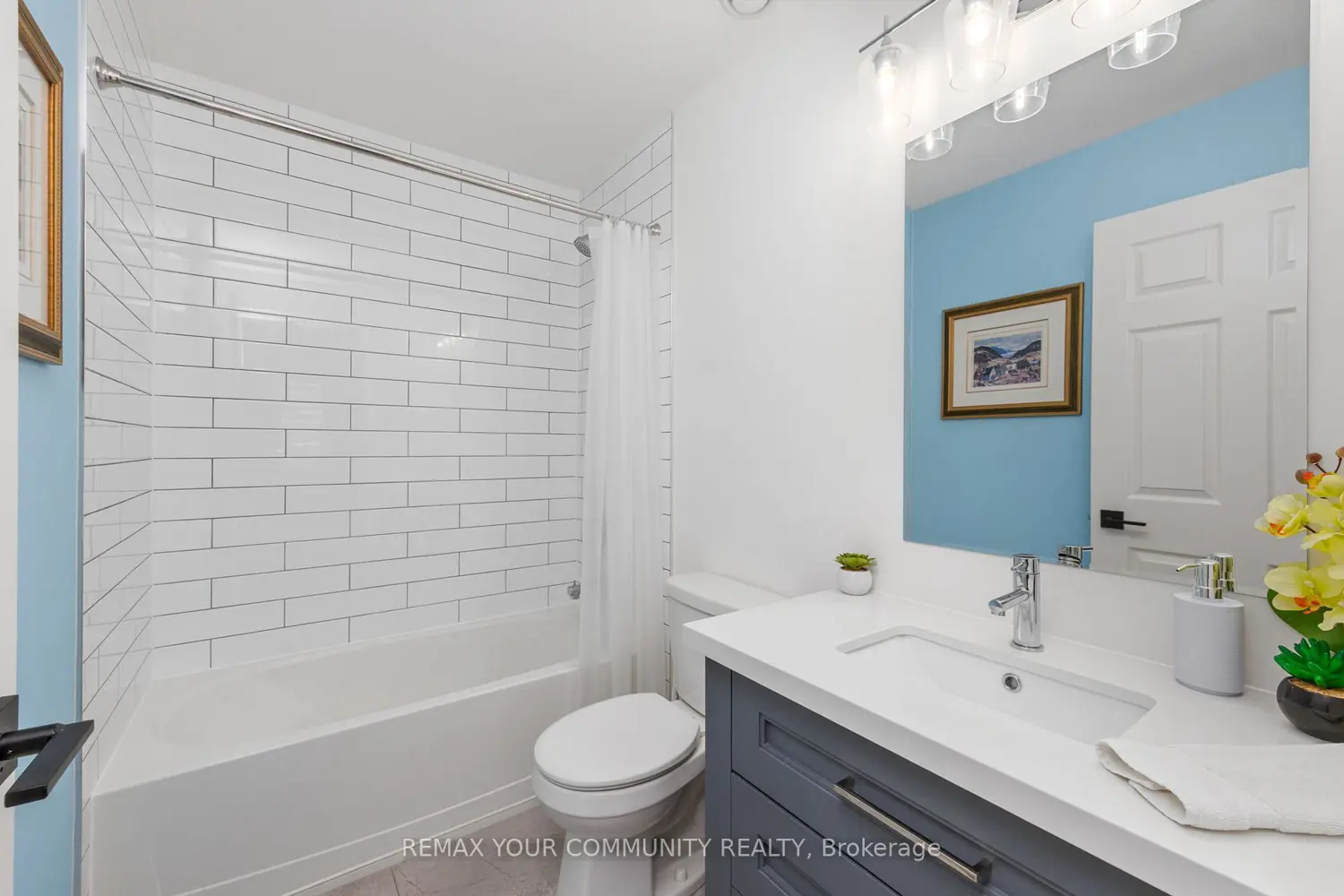 Additional image 13 of 9973 Keele Street 202