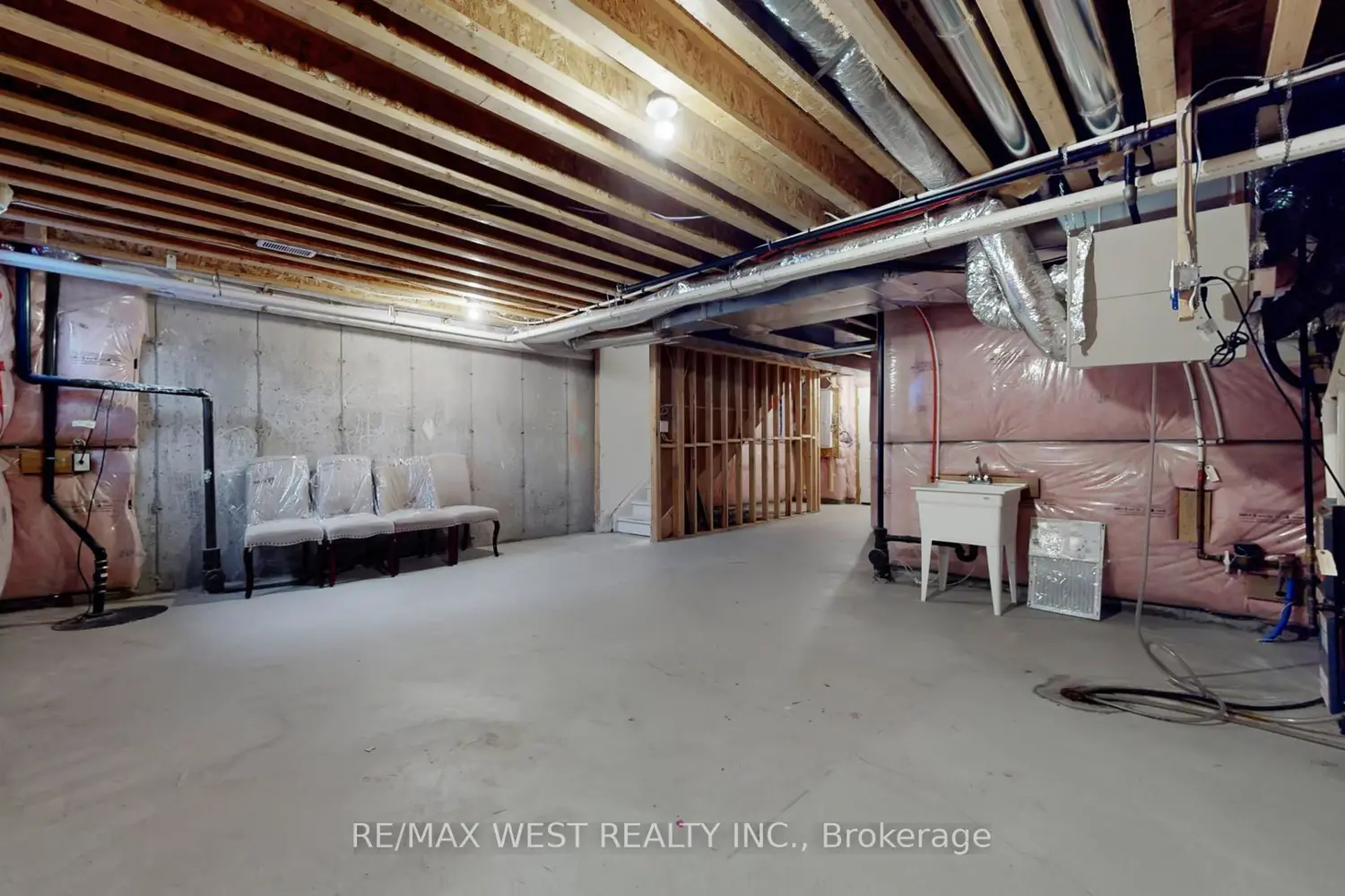 Additional image 16 of 902 Sumac Crescent