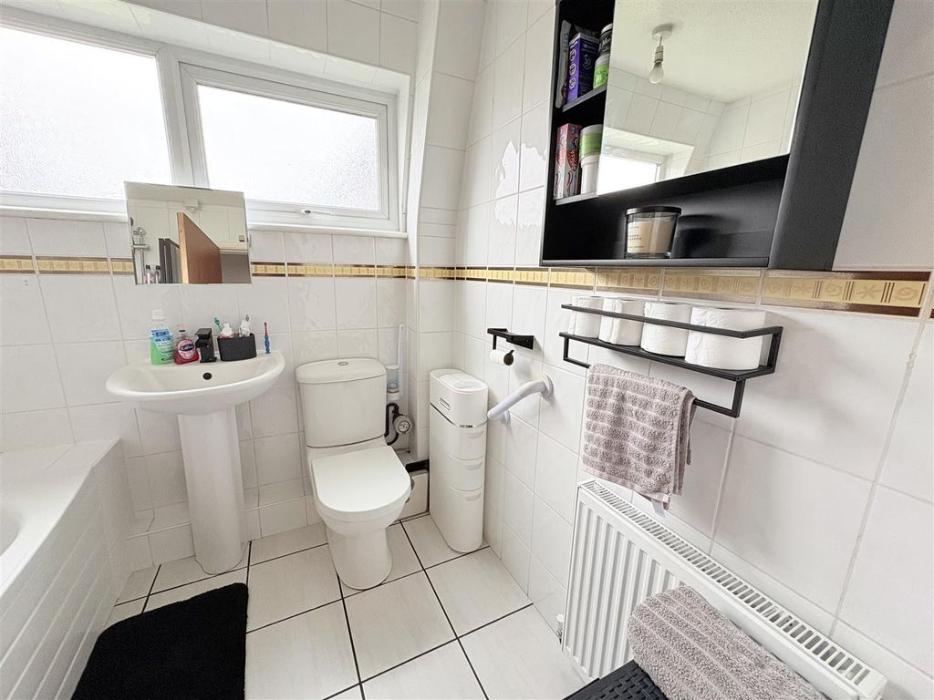Additional image 5 of 2 bed flat for saleBeech Court, Spring Road, Southampton SO19