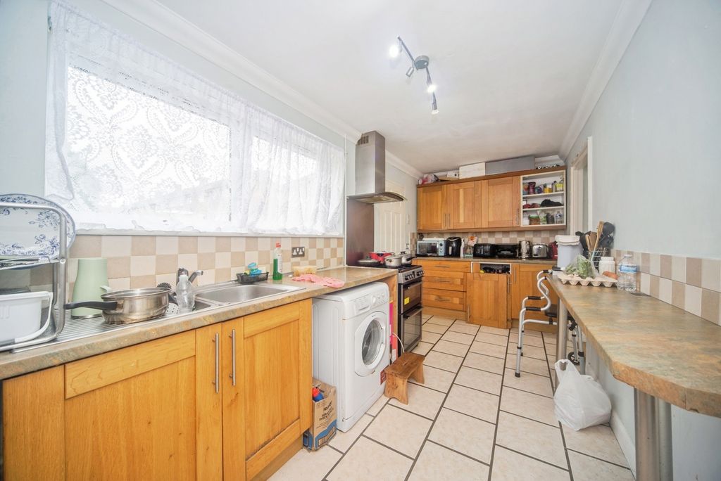 Additional image 2 of 3 bed terraced house for saleWindbury Road, Southampton, Hampshire SO16