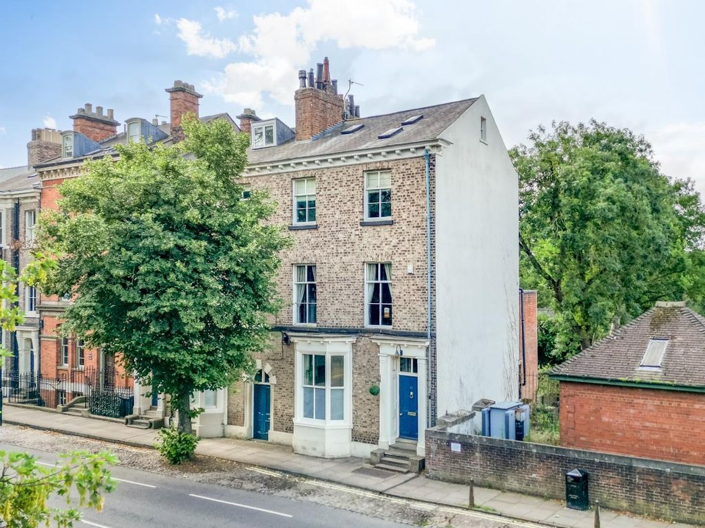 5 bed end terrace house for saleBootham, York YO30