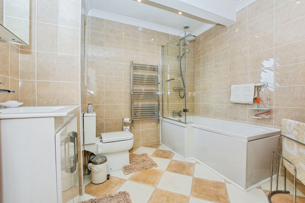Additional image 15 of 4 bed detached house for saleWalton Road, Wisbech PE14