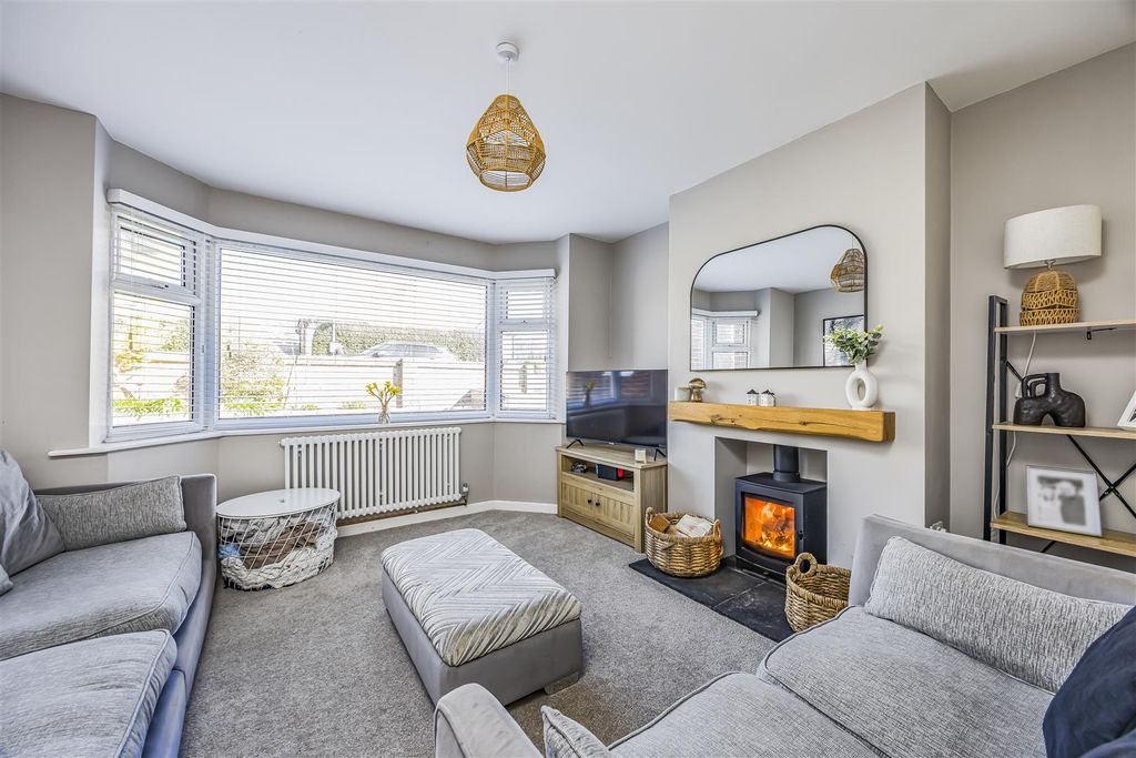 Additional image 3 of 3 bed semi-detached house for salePortsview Avenue, Portchester PO16