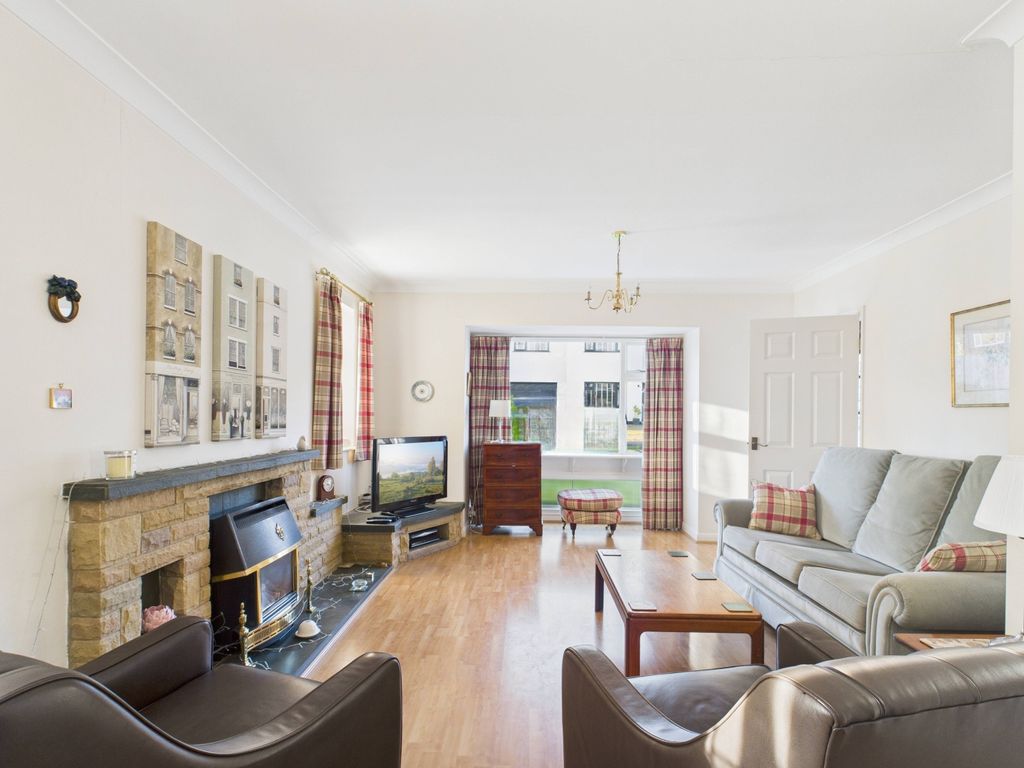 Additional image 4 of 4 bed detached house for sale1 Springfield Crescent, Kibworth, Leicester LE8