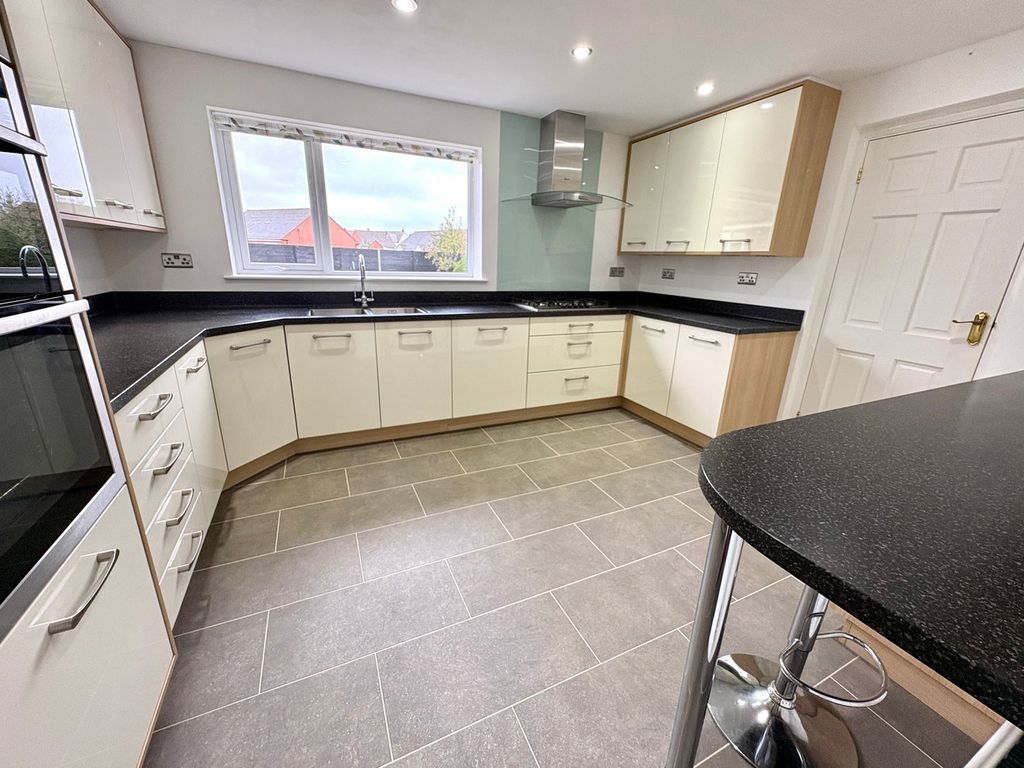 Additional image 4 of 4 bed detached bungalow for saleBrowns Close, Sapcote, Leicester LE9
