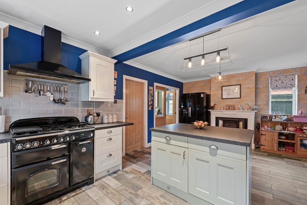 Additional image 6 of 5 bed detached house for saleHorncastle Road, Woodhall Spa LN10
