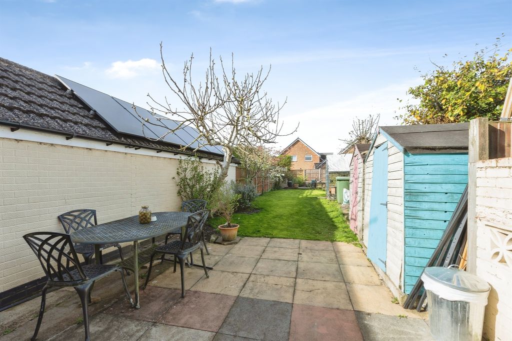 Additional image 3 of 4 bed semi-detached house for saleAlbert Street, Fleckney, Leicester LE8