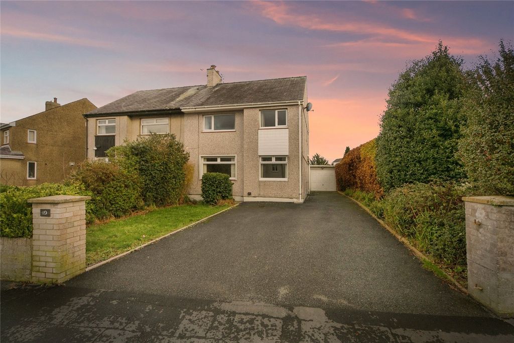 3 bed semi-detached house for saleBryn Eithinog, Bangor, Gwynedd LL57