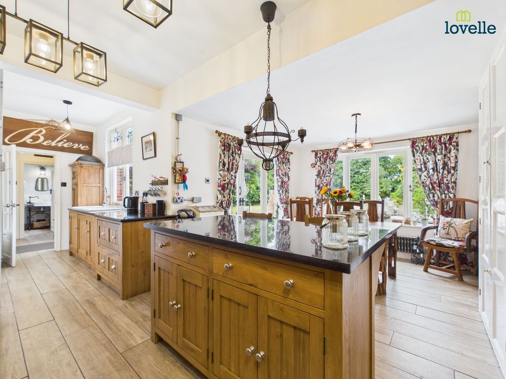 Additional image 7 of 4 bed detached house for sale76 Witham Road, Woodhall Spa LN10