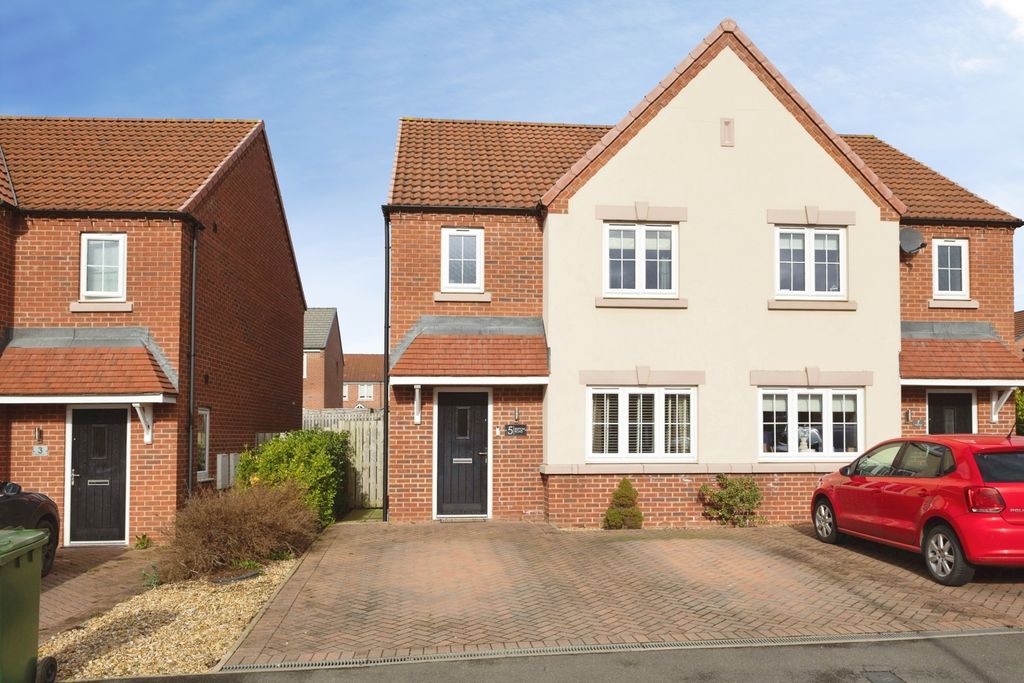 3 bed semi-detached house for saleRepton Road, Yarm TS15