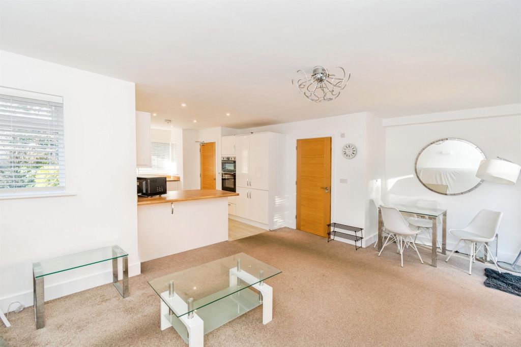 Additional image 2 of 4 bed end terrace house for saleOld Mill Way, Southampton SO16