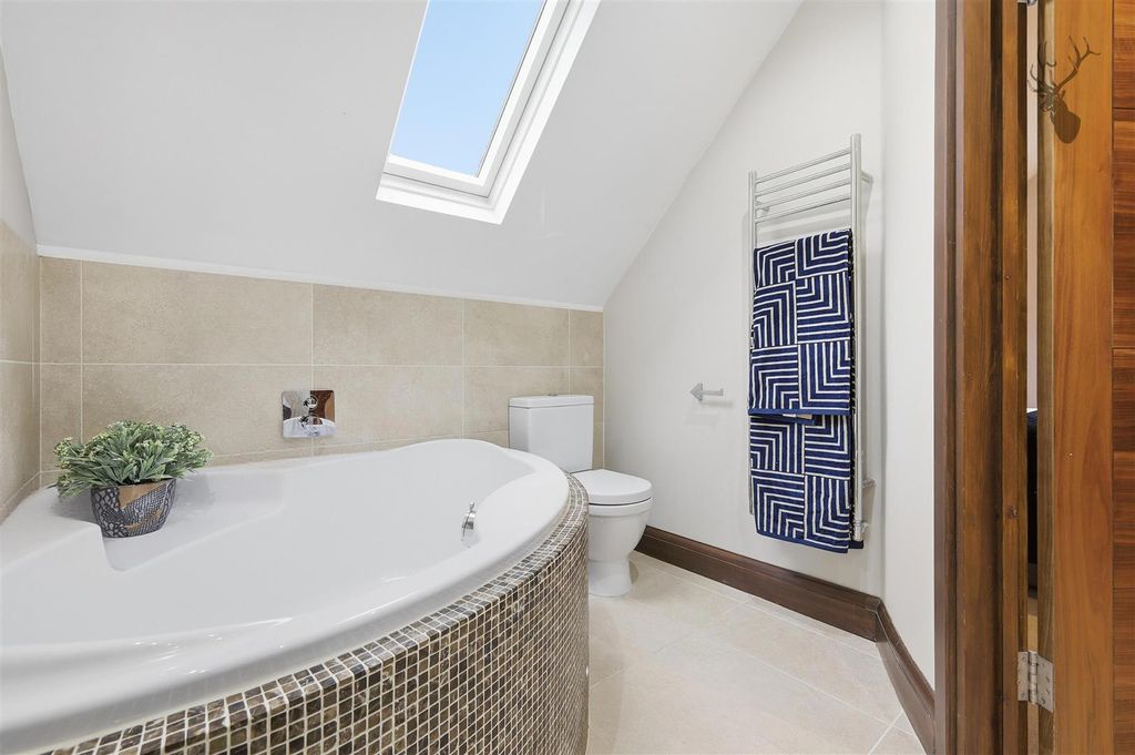 Additional image 25 of 4 bed detached house for saleThe Glade, Woodford Green IG8