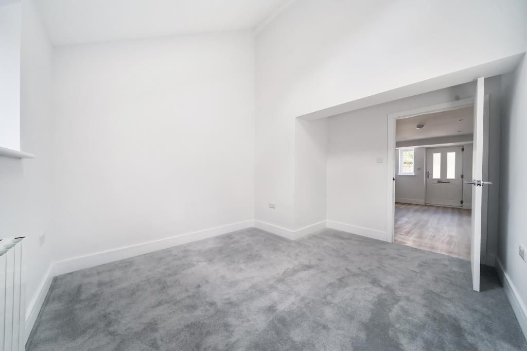 Additional image 4 of 2 bed flat for saleKidlington, Oxfordshire OX5
