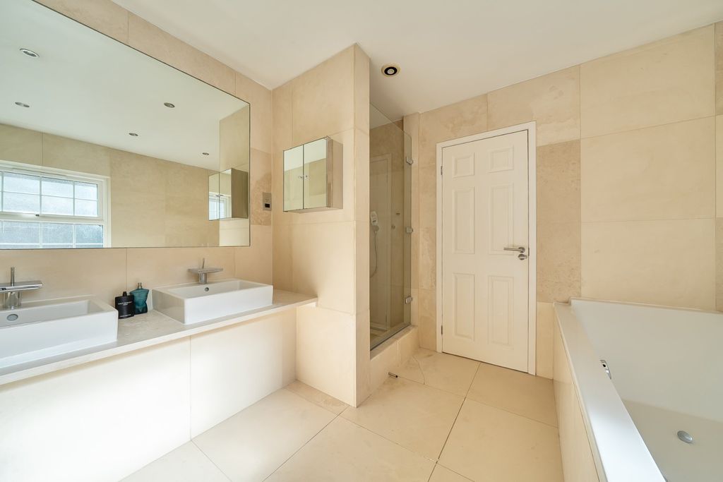Additional image 26 of 6 bed detached house for salePyrford, Surrey GU22