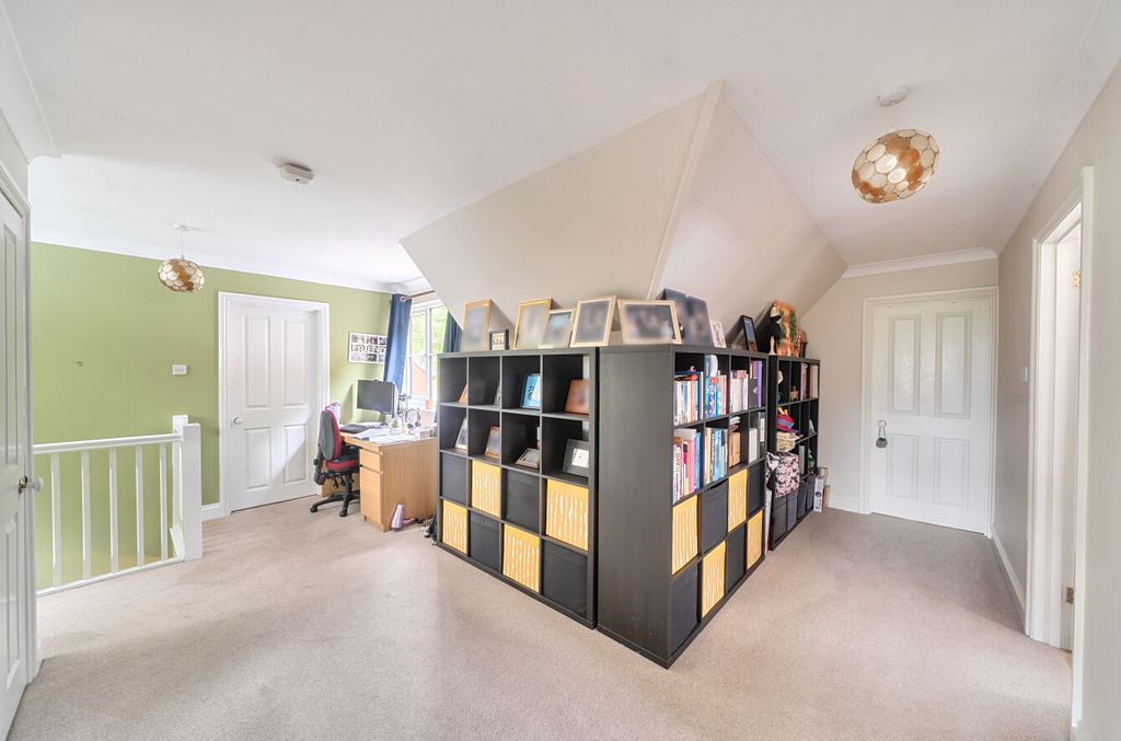 Additional image 15 of 5 bed detached house for saleWinchester Road, Bassett, Southampton, Hampshire SO16