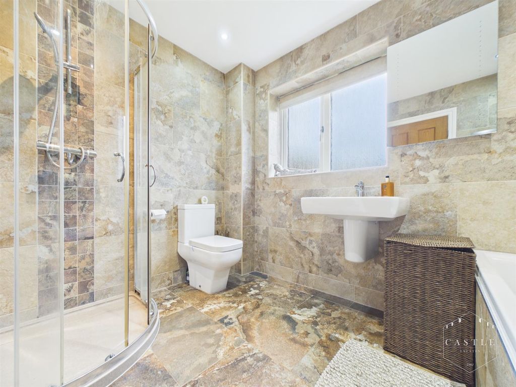 Additional image 27 of 5 bed detached house for saleLychgate Close, Burbage, Hinckley LE10