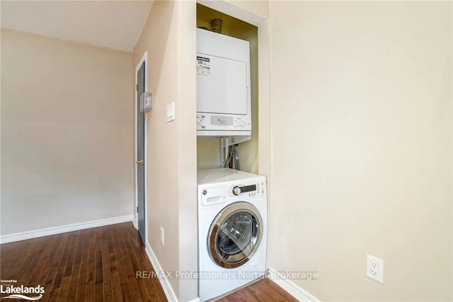 Additional image 11 of 214 Gerrard Street