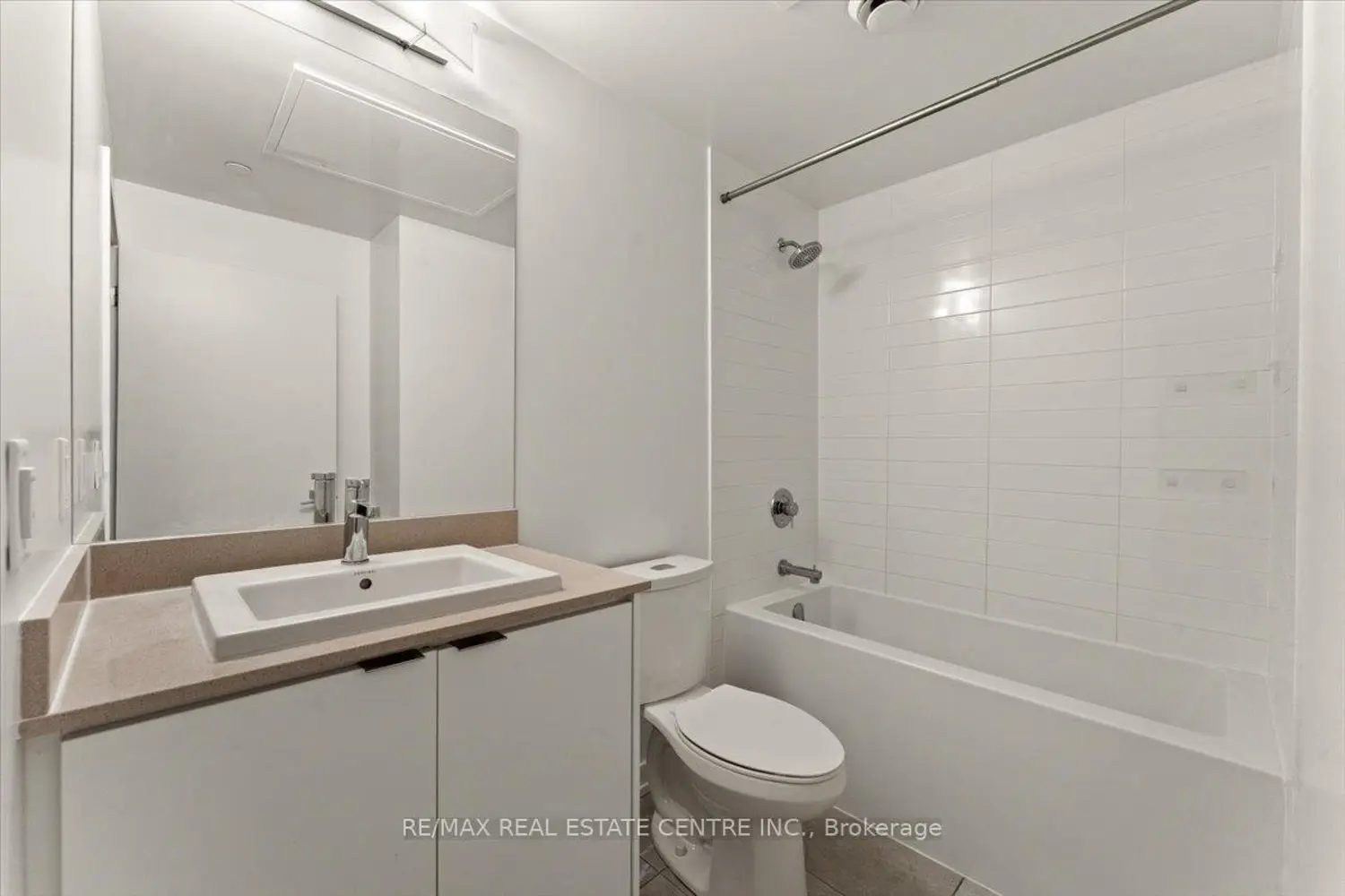Additional image 12 of 55 Duke Street 1106