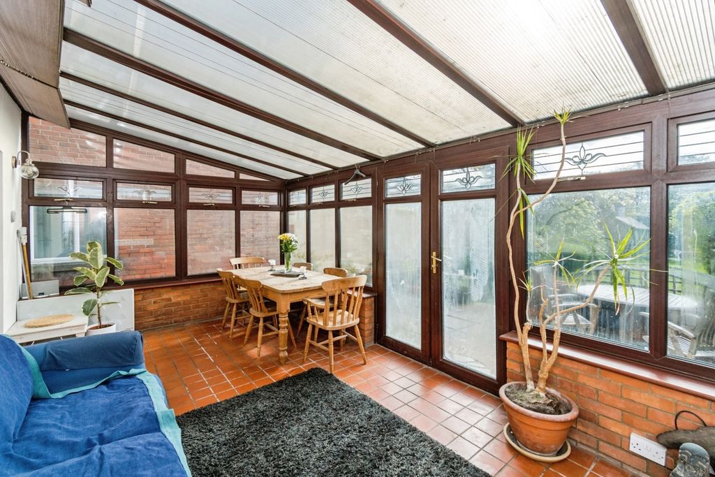 Additional image 8 of 3 bed semi-detached house for saleHill Lane, Bassett, Southampton, Hampshire SO15