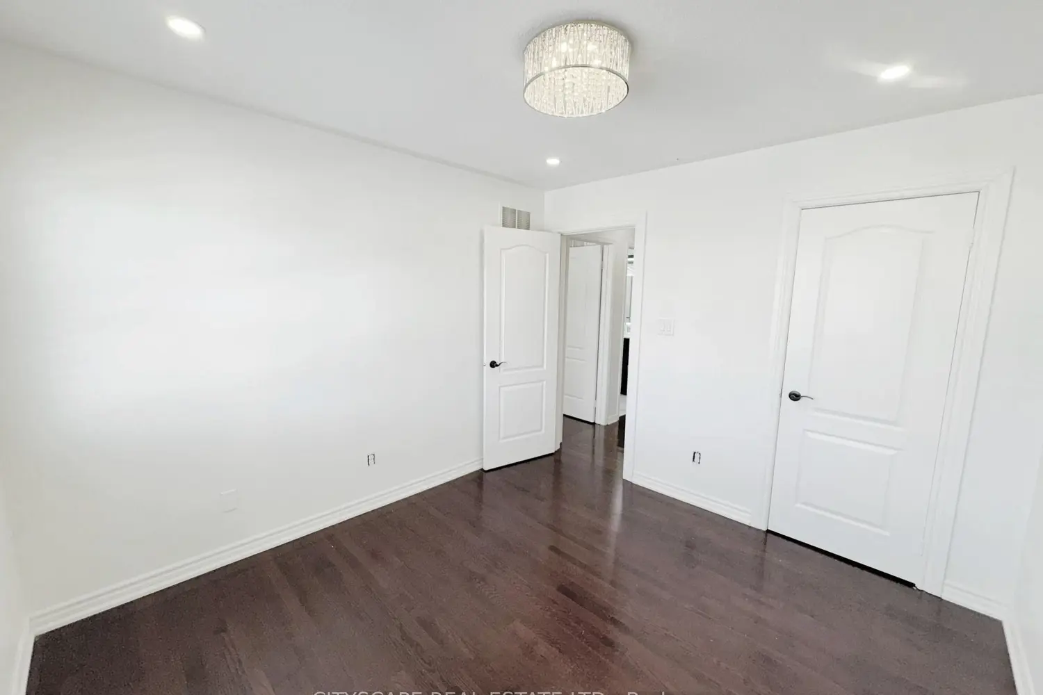 Additional image 10 of 5476 Freshwater Drive
