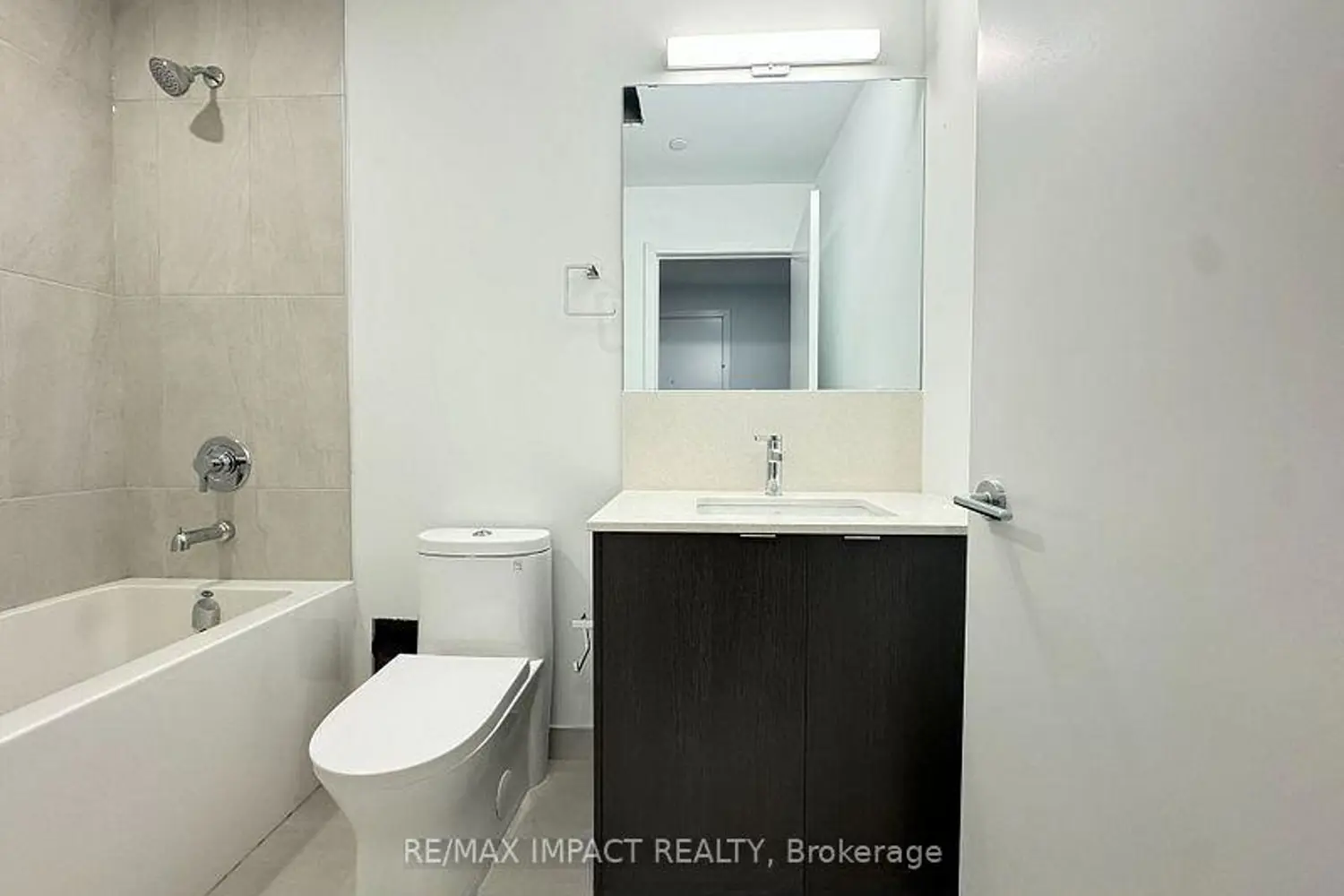 Additional image 8 of 1606 Charles Street 603