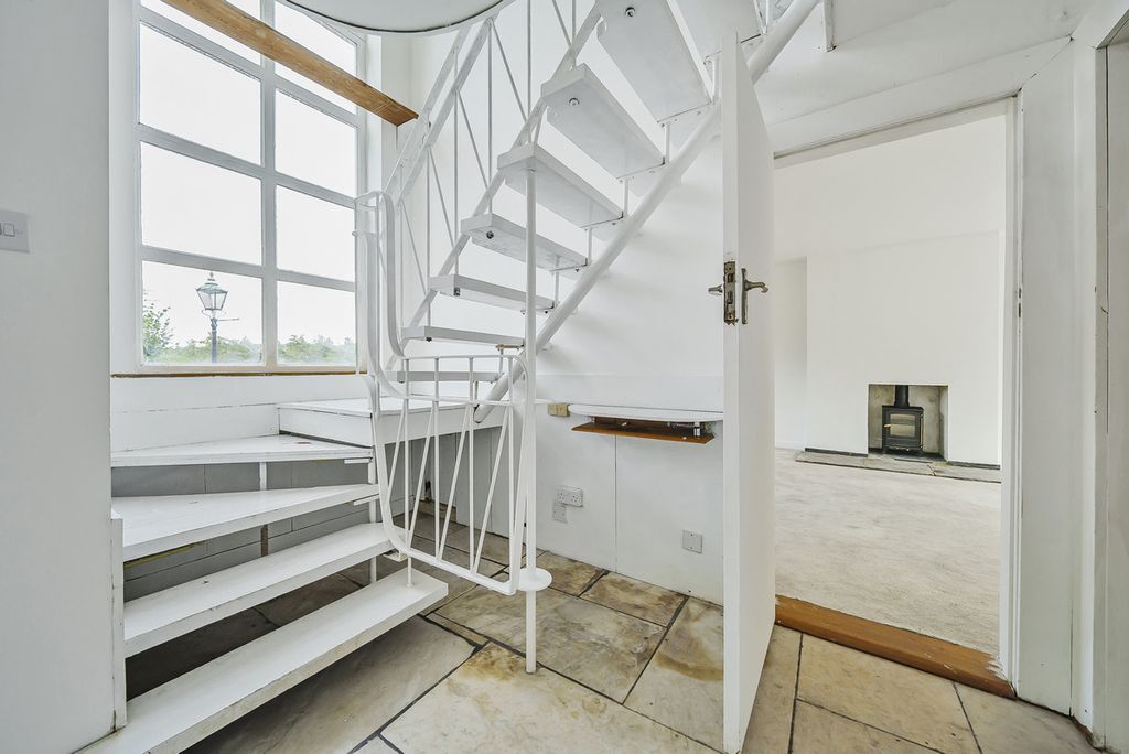 Additional image 14 of 3 bed detached house for saleNew Barn Lane, Whyteleafe CR3