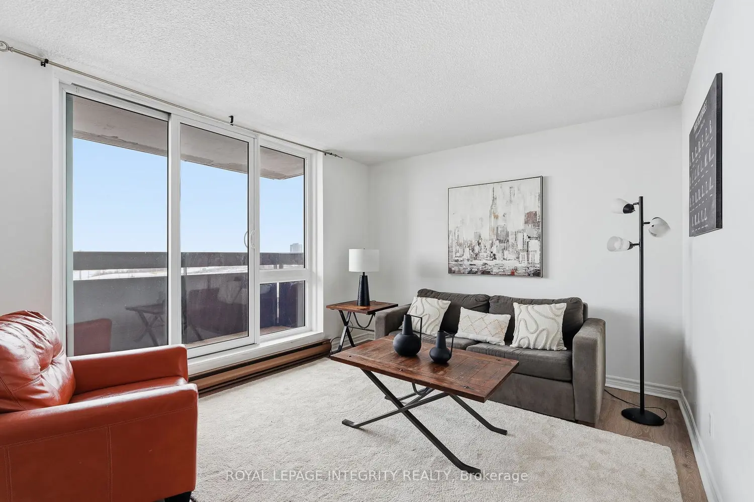 Additional image 4 of 2000 Jasmine Crescent 1110