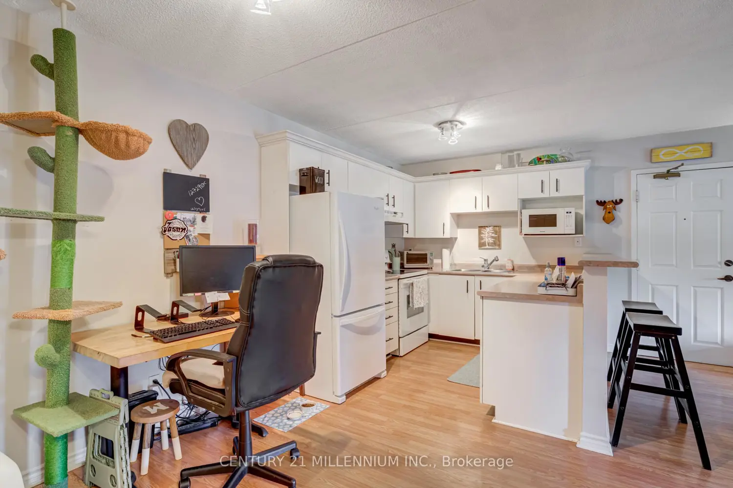 Additional image 8 of 4003 Kilmer Drive 110