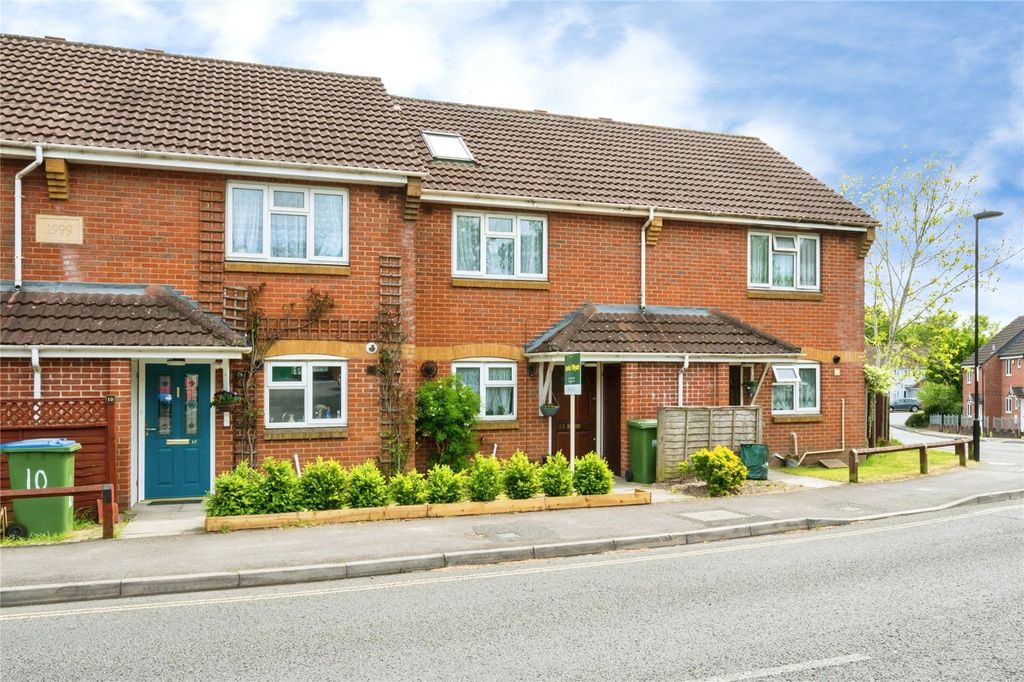 3 bed terraced house for saleWessex Lane, Southampton, Hampshire SO18