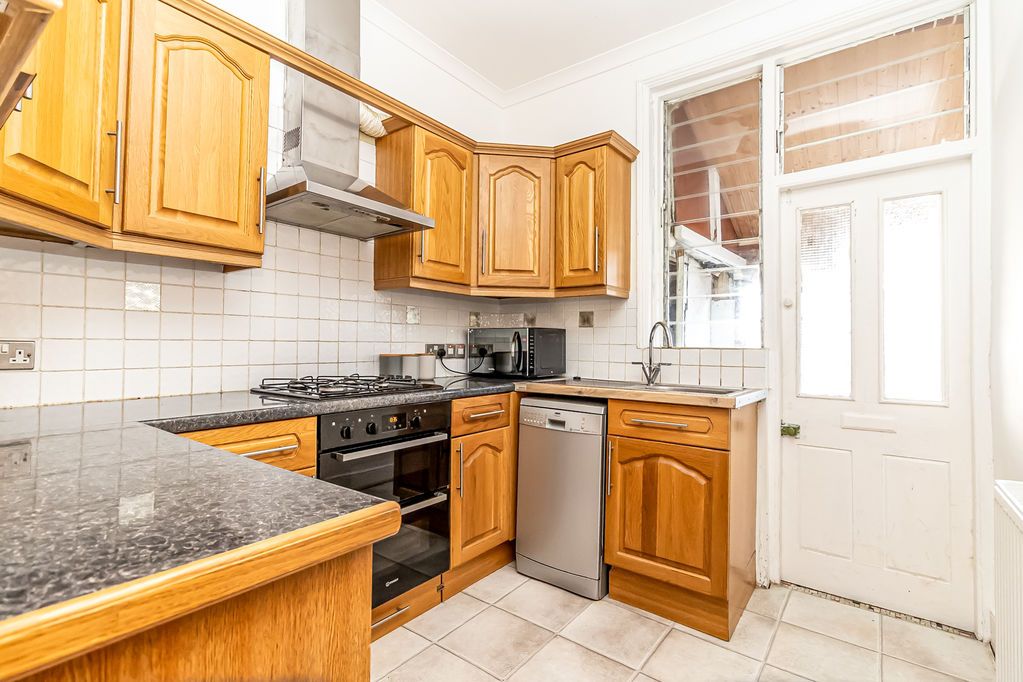 Additional image 5 of 4 bed terraced house for saleKimberley Road, Southsea PO4