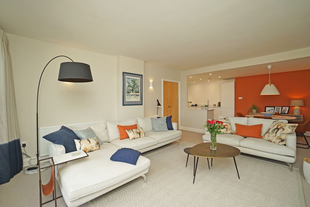 Additional image 7 of 2 bed flat for salePort Solent, Portsmouth PO6