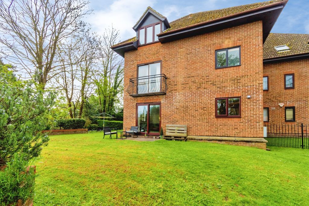 Additional image 6 of 1 bed flat for saleWestridge Road, Southampton SO17