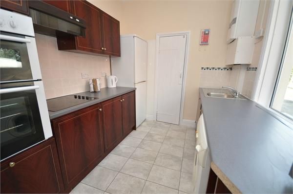 Additional image 4 of 4 bed semi-detached house for saleKitchener Road, Portswood, Southampton SO17