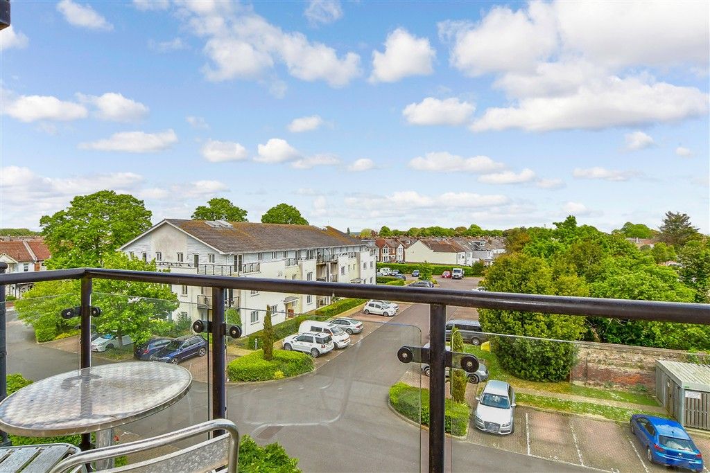 Additional image 6 of 2 bed flat for saleGisors Road, Southsea, Hampshire PO4