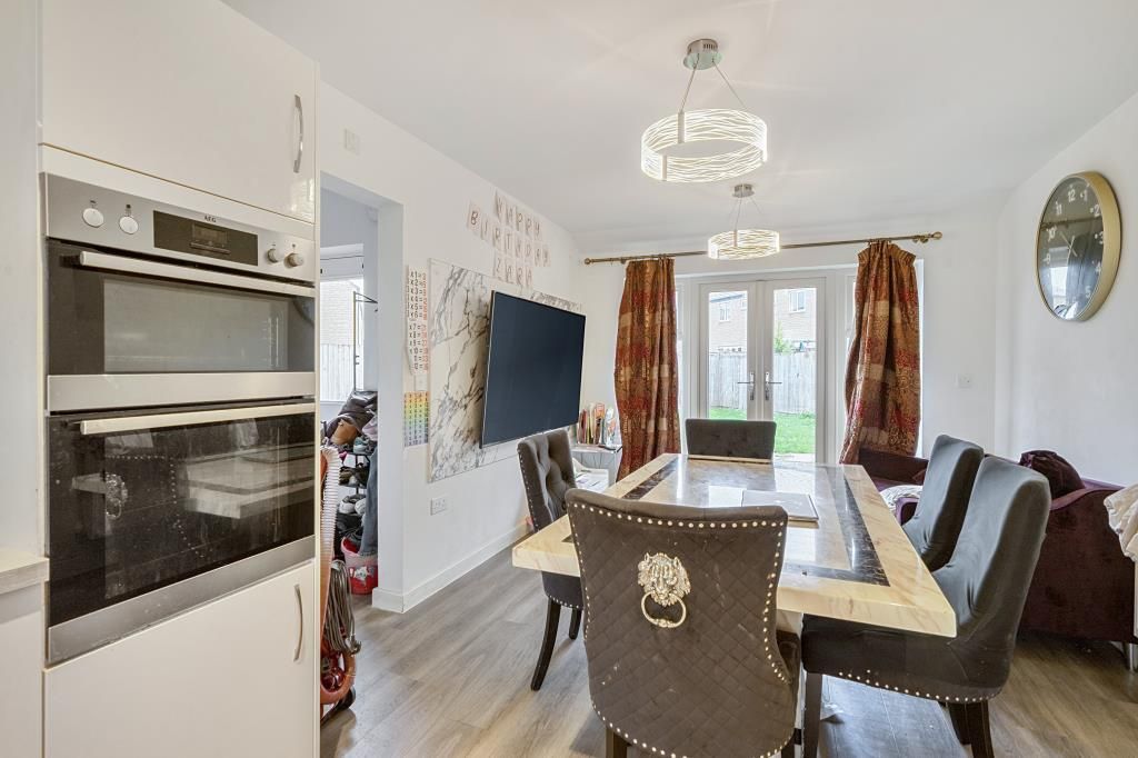 Additional image 5 of 5 bed detached house for saleMary Ellis Way, Witney OX29
