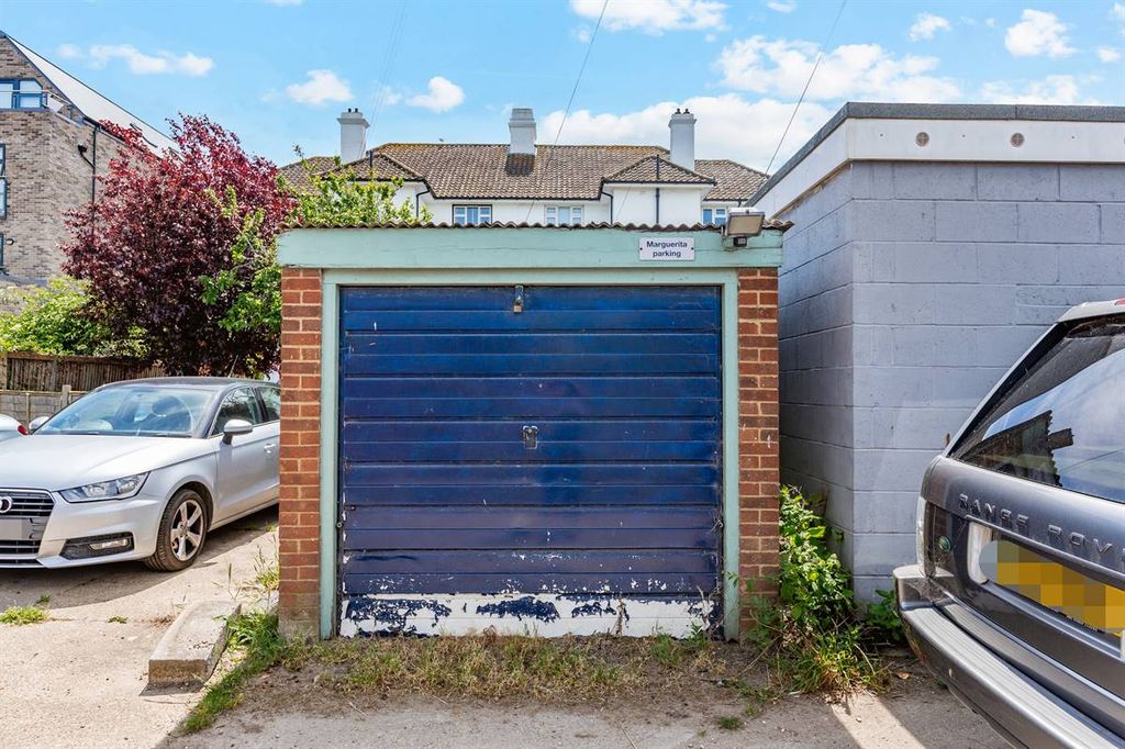 Additional image 17 of 2 bed flat for saleTankerton Road, Tankerton, Whitstable CT5