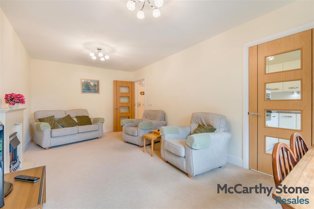 Additional image 8 of 2 bed flat for saleFrancis Court, Barbourne Road, Worcester WR1