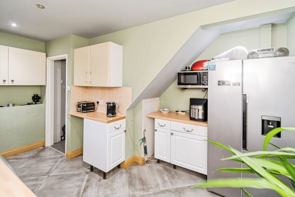 Additional image 10 of 2 bed semi-detached house for saleHollyoak Road, Southampton, Hampshire SO16