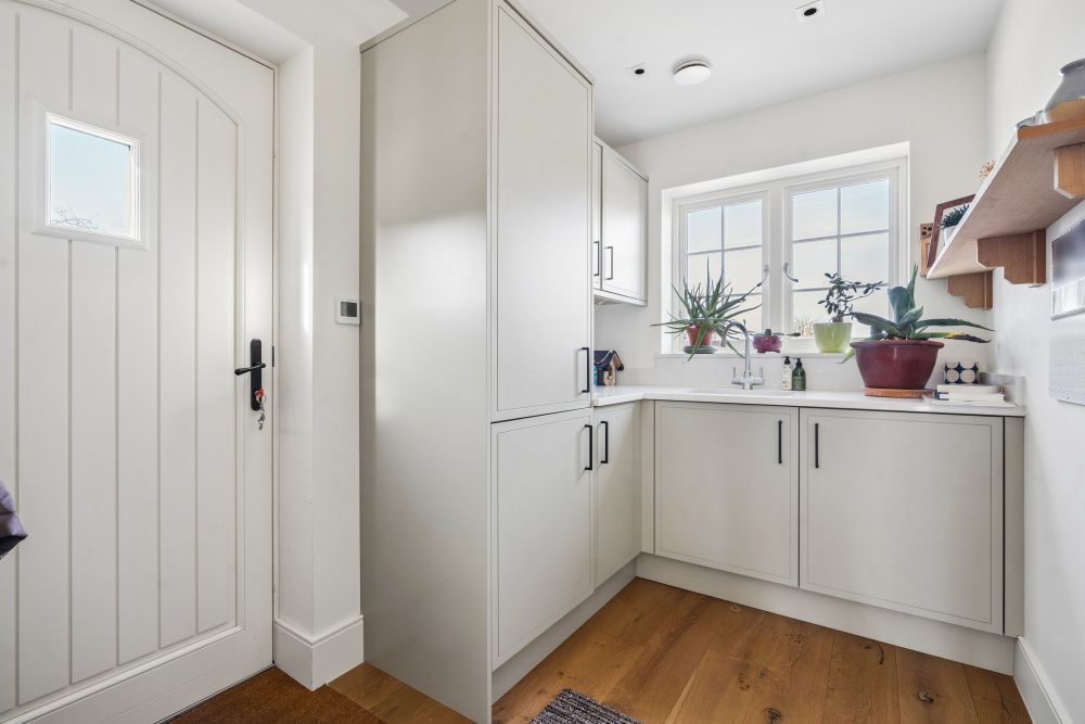 Additional image 24 of 6 bed detached house for saleThe Vale, Wokingham RG40