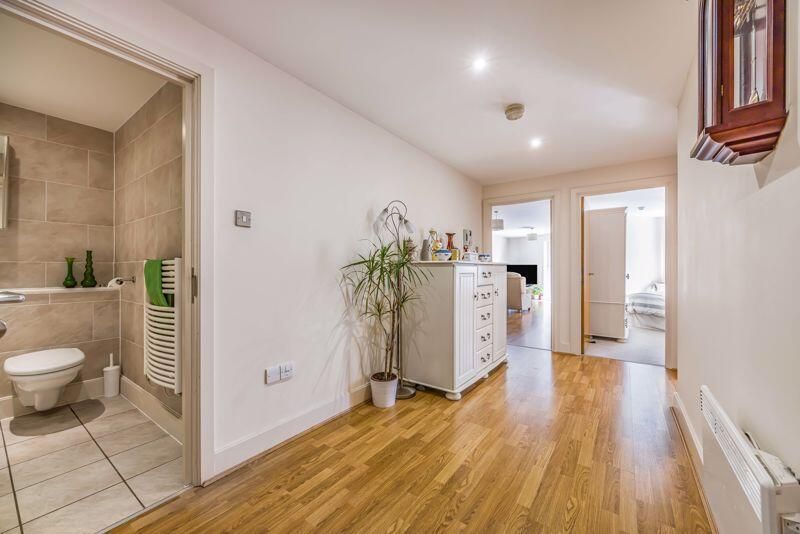 Additional image 6 of 2 bed flat for saleGunwharf Quays, Portsmouth PO1