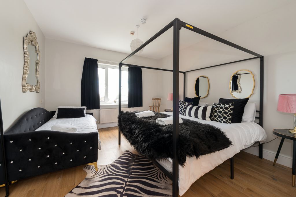 Additional image 16 of 7 bed detached house for saleThe Old Doctors Manor House, 59 Northwood Road, Whitstable CT5