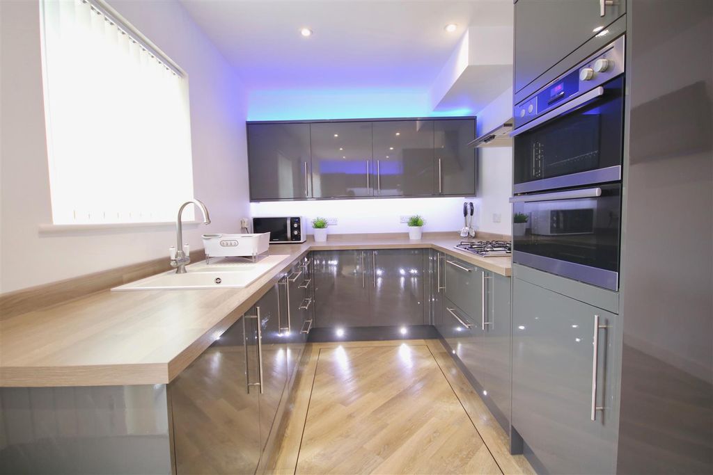 Additional image 2 of 3 bed terraced house for saleCrofton Road, Milton, Portsmouth PO4